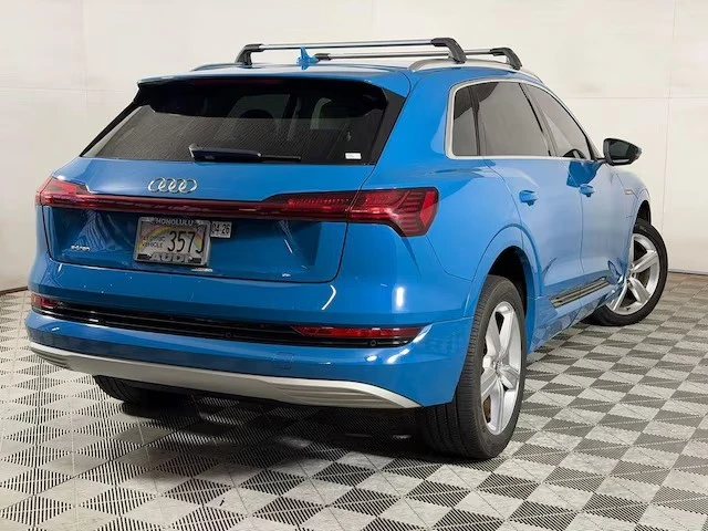 2019 Audi e-tron - Image 4 of 13