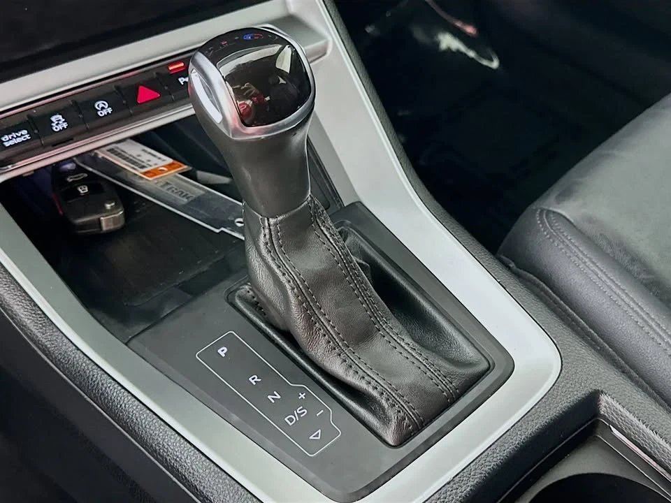 2019 Audi F3 Q3 - Image 10 of 15