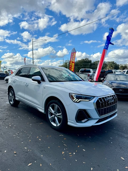 2019 Audi F3 Q3 - Image 2 of 16