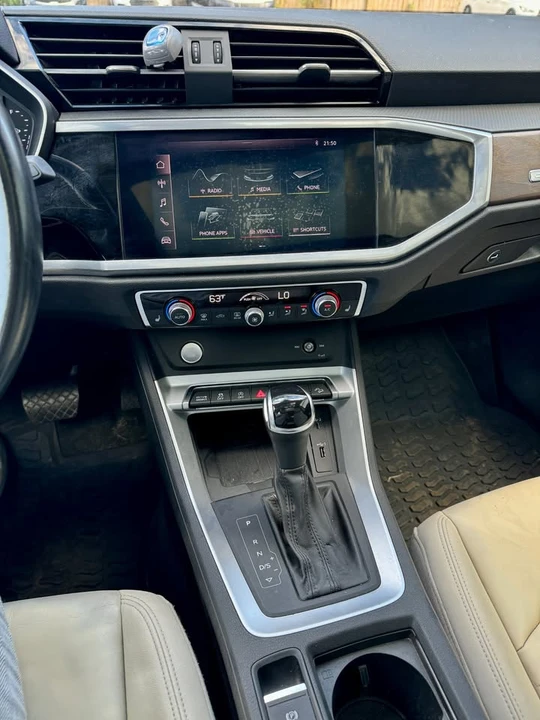 2019 Audi F3 Q3 - Image 14 of 16
