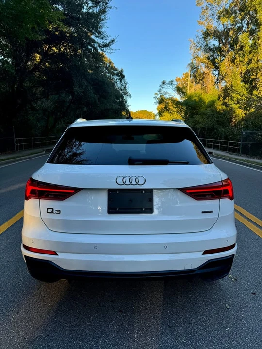 2019 Audi F3 Q3 - Image 6 of 17