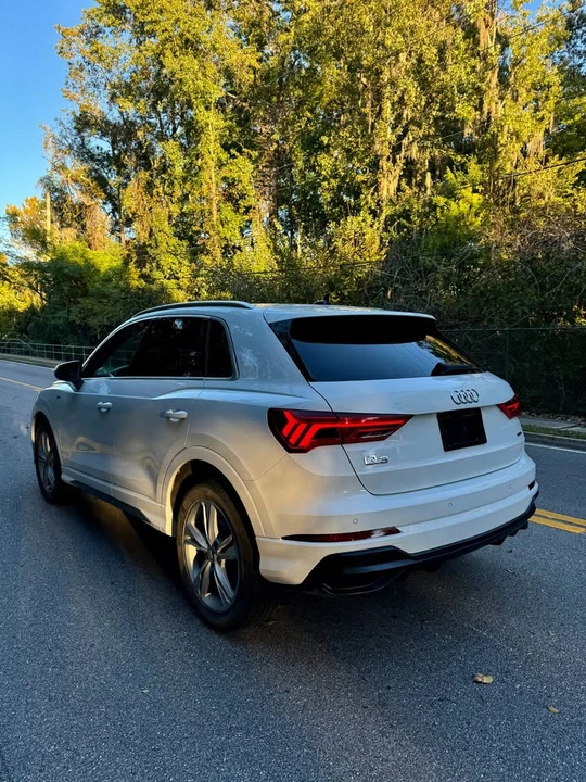 2019 Audi F3 Q3 - Image 7 of 17