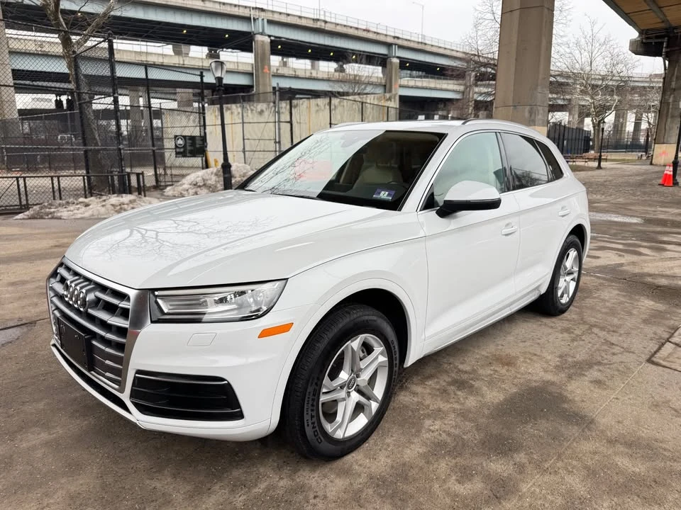 2019 Audi FY Q5 - Image 2 of 11