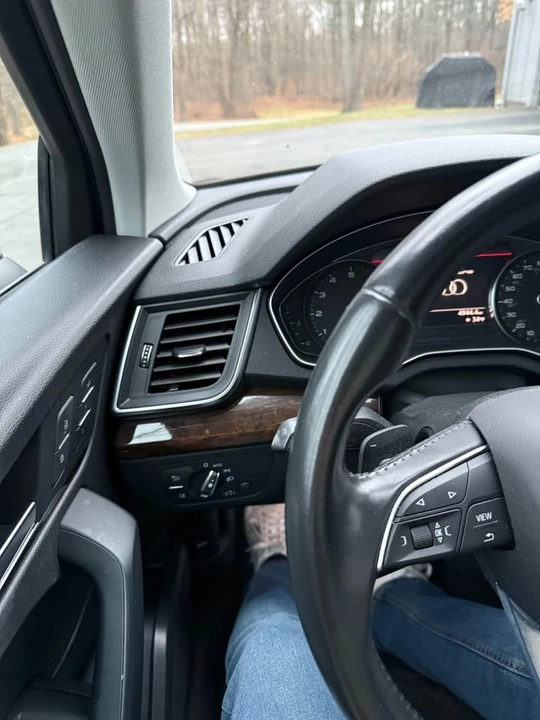 2019 Audi FY Q5 - Image 9 of 20