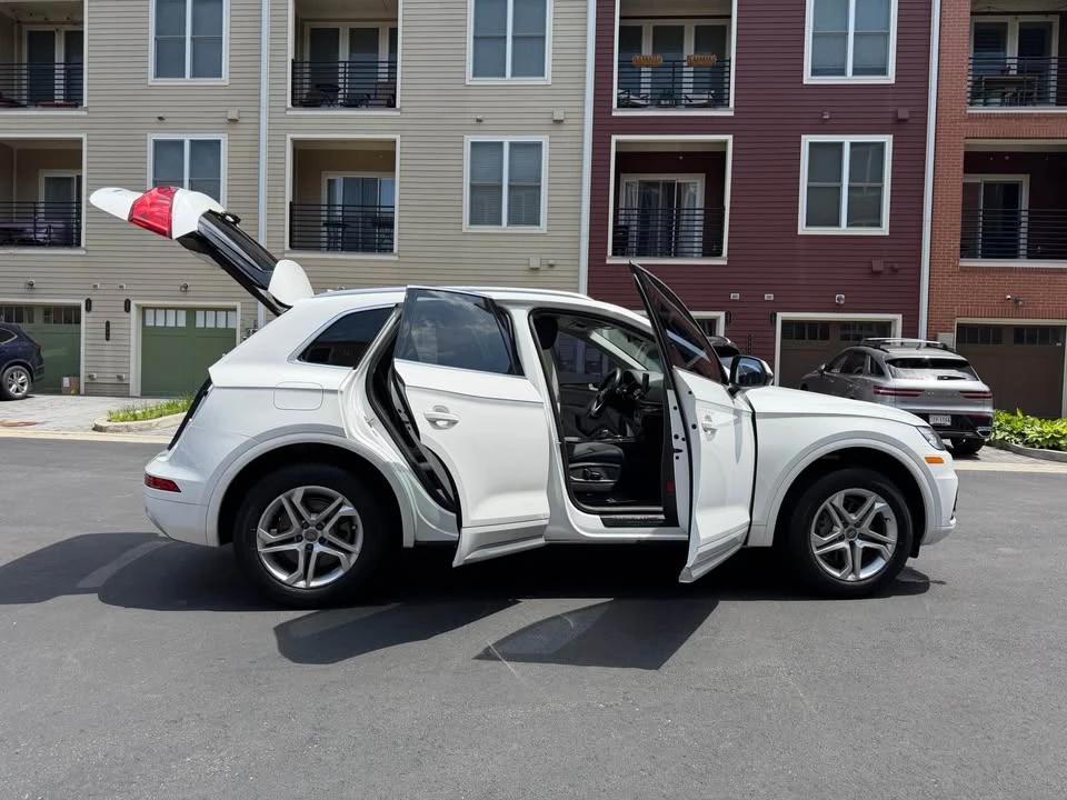 2019 Audi FY Q5 - Image 8 of 19