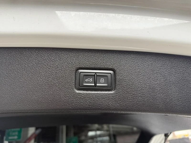 2019 Audi 4M Q7 - Image 18 of 18