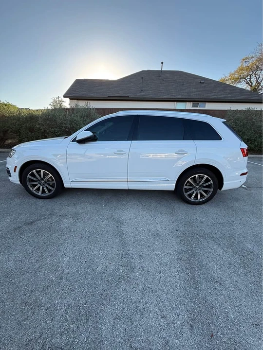 2019 Audi 4M Q7 - Image 2 of 18