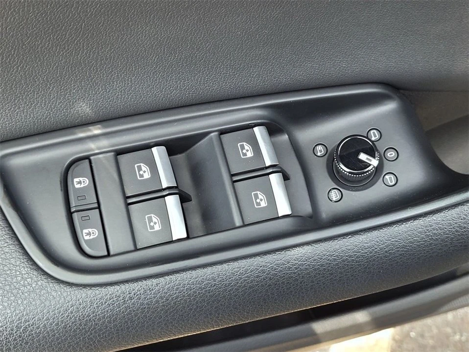 2019 Audi Q8 - Image 8 of 20