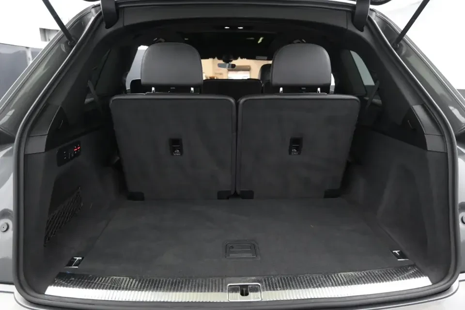 2019 Audi Q8 - Image 9 of 12