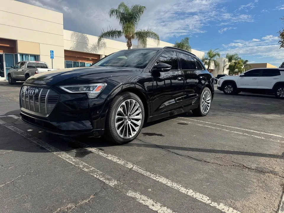 2019 Audi Q8 e-tron - Image 2 of 12