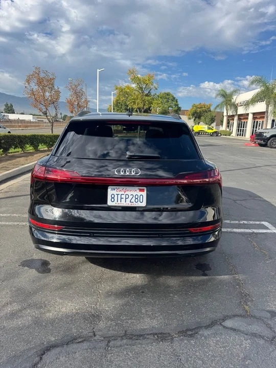 2019 Audi Q8 e-tron - Image 5 of 12