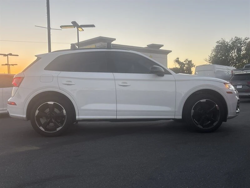 2019 Audi FY SQ5 - Image 9 of 20