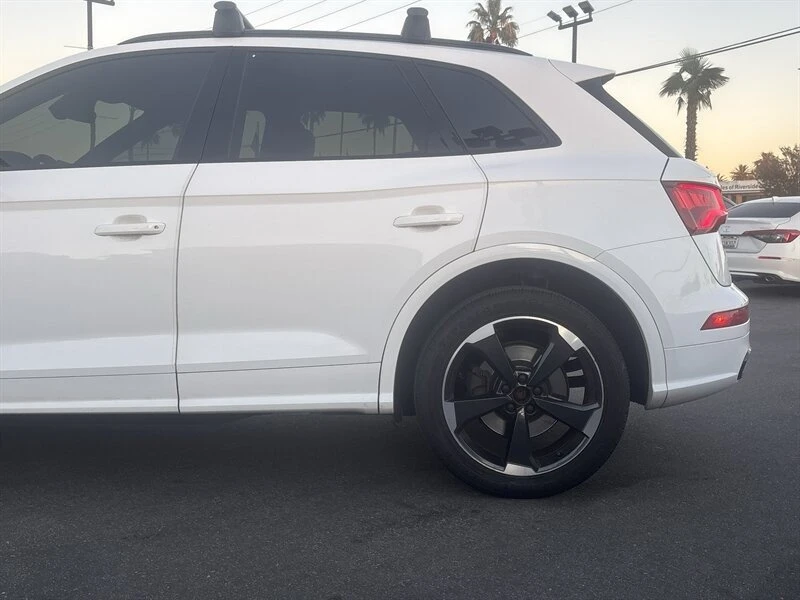 2019 Audi FY SQ5 - Image 4 of 20