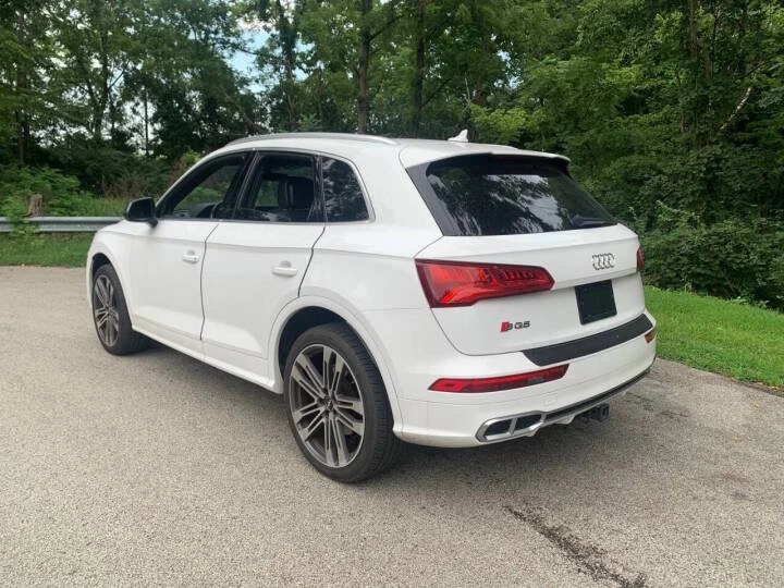 2019 Audi FY SQ5 - Image 5 of 17