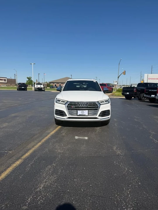 2019 Audi FY SQ5 - Image 2 of 17