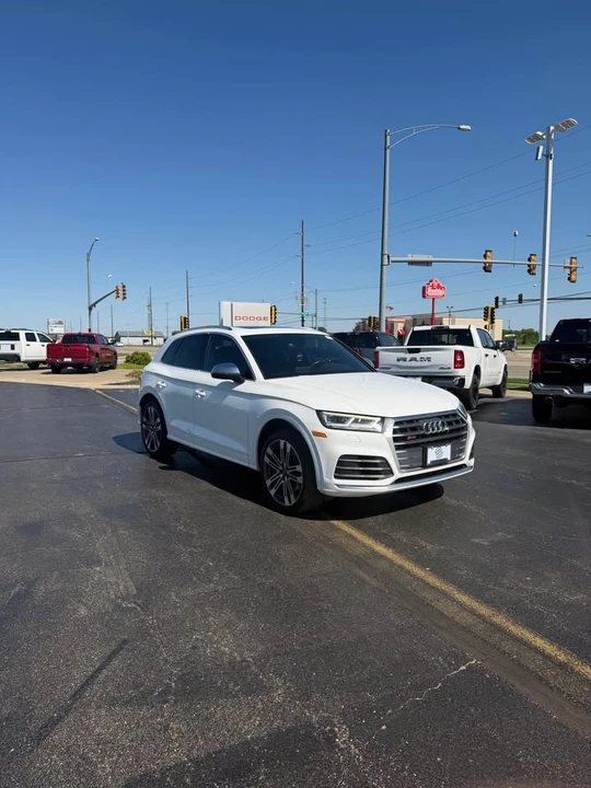 2019 Audi FY SQ5 - Image 3 of 17