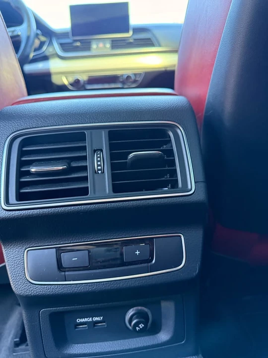 2019 Audi FY SQ5 - Image 11 of 20
