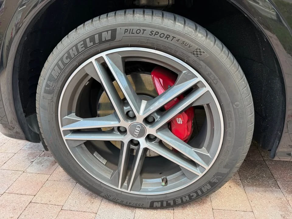 2019 Audi FY SQ5 - Image 13 of 14