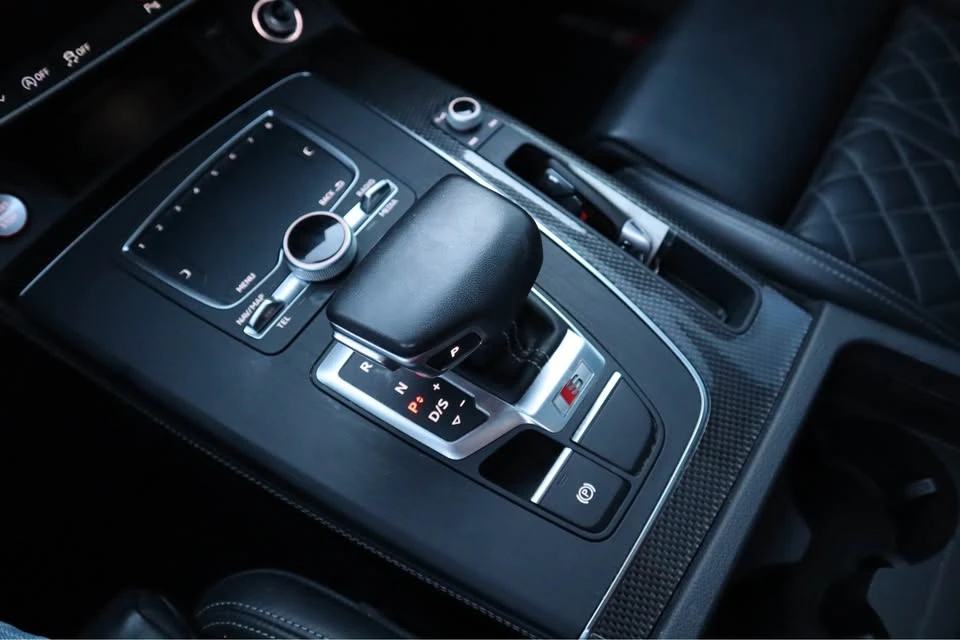 2019 Audi FY SQ5 - Image 16 of 19
