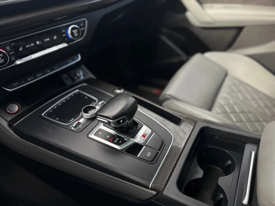 2019 Audi FY SQ5 - Image 9 of 20