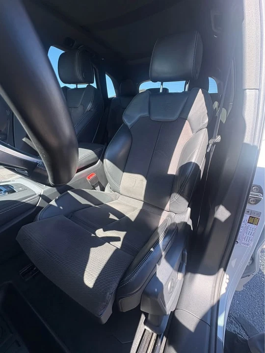 2019 Audi FY SQ5 - Image 9 of 18