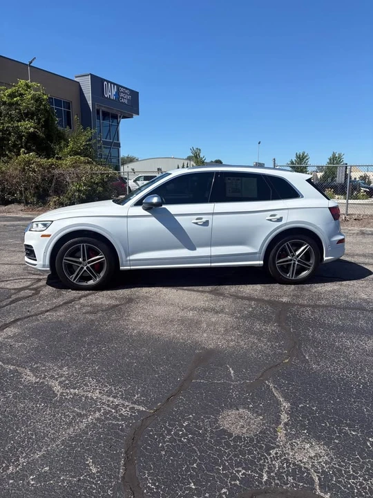 2019 Audi FY SQ5 - Image 2 of 18