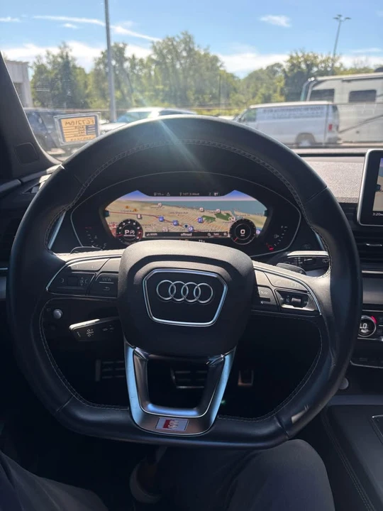 2019 Audi FY SQ5 - Image 10 of 18