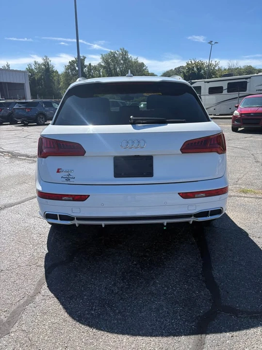 2019 Audi FY SQ5 - Image 3 of 18