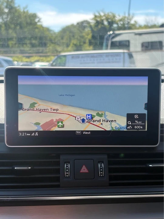 2019 Audi FY SQ5 - Image 13 of 18