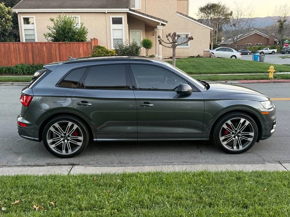 2019 Audi FY SQ5 - Image 4 of 17