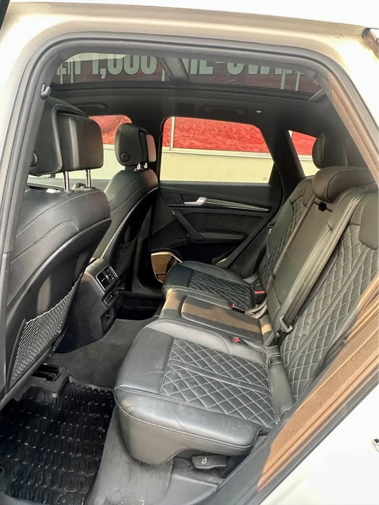 2019 Audi FY SQ5 - Image 8 of 8
