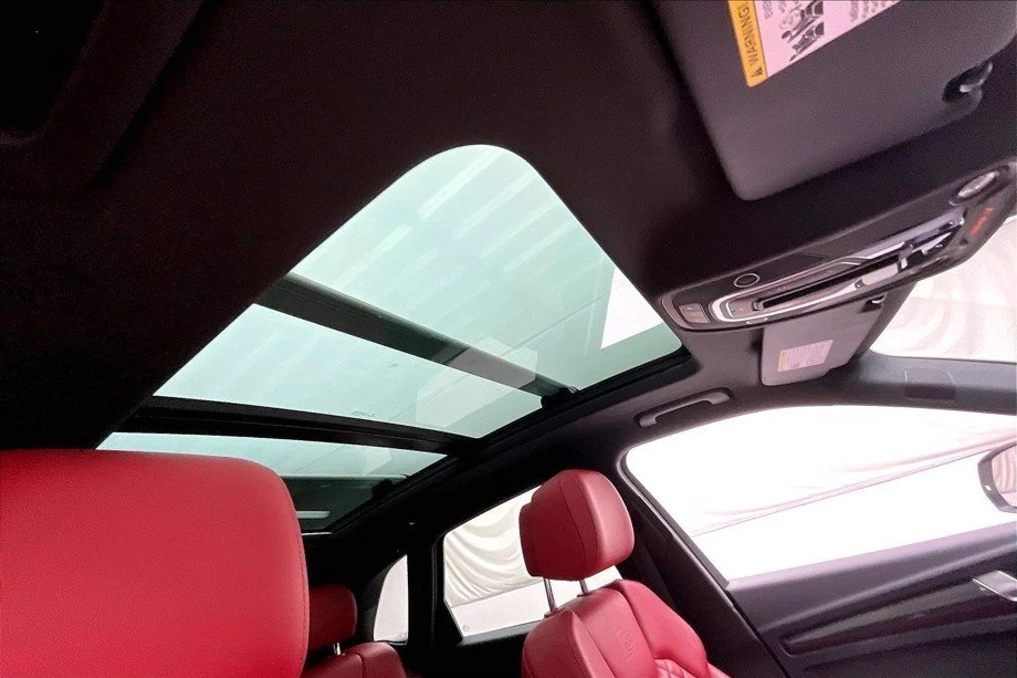 2019 Audi FY SQ5 - Image 8 of 18