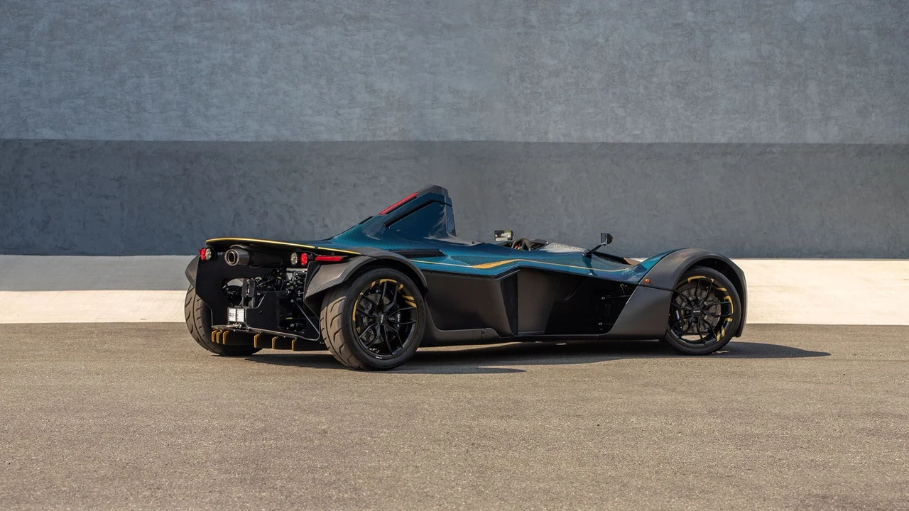 2019 BAC Mono - Image 2 of 31