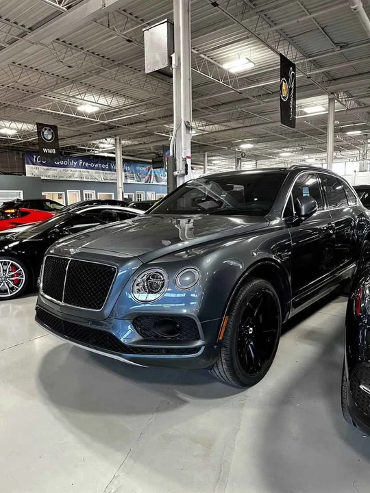 2019 Bentley Bentayga - Image 2 of 7