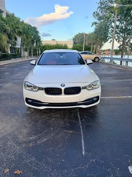 2019 BMW 3 Series 330e Sedan 4D