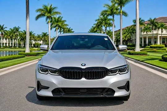 2019 BMW 330i Sedan 4D