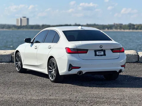 2019 BMW 3 Series 330i Sedan 4D