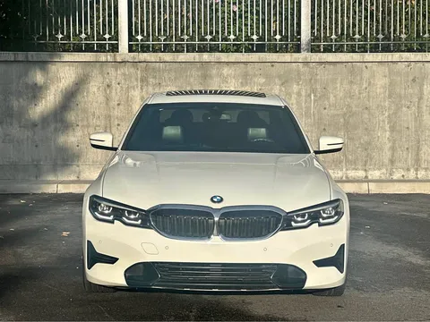 2019 BMW 3 Series 330i Sedan