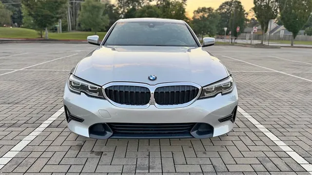 2019 BMW 3 Series 330i Sedan 4D