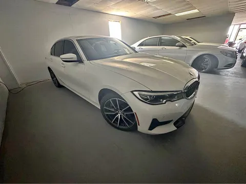 2019 BMW 3 Series 330i xDrive Sedan 4D