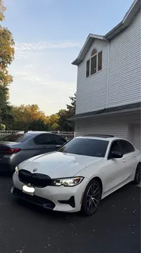 2019 BMW 3 Series 330i xDrive Sedan 4D