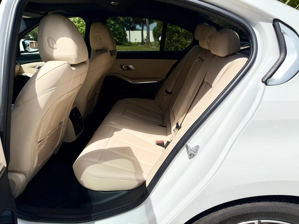 2019 BMW G20 3 Series Sedan - Image 11 of 31