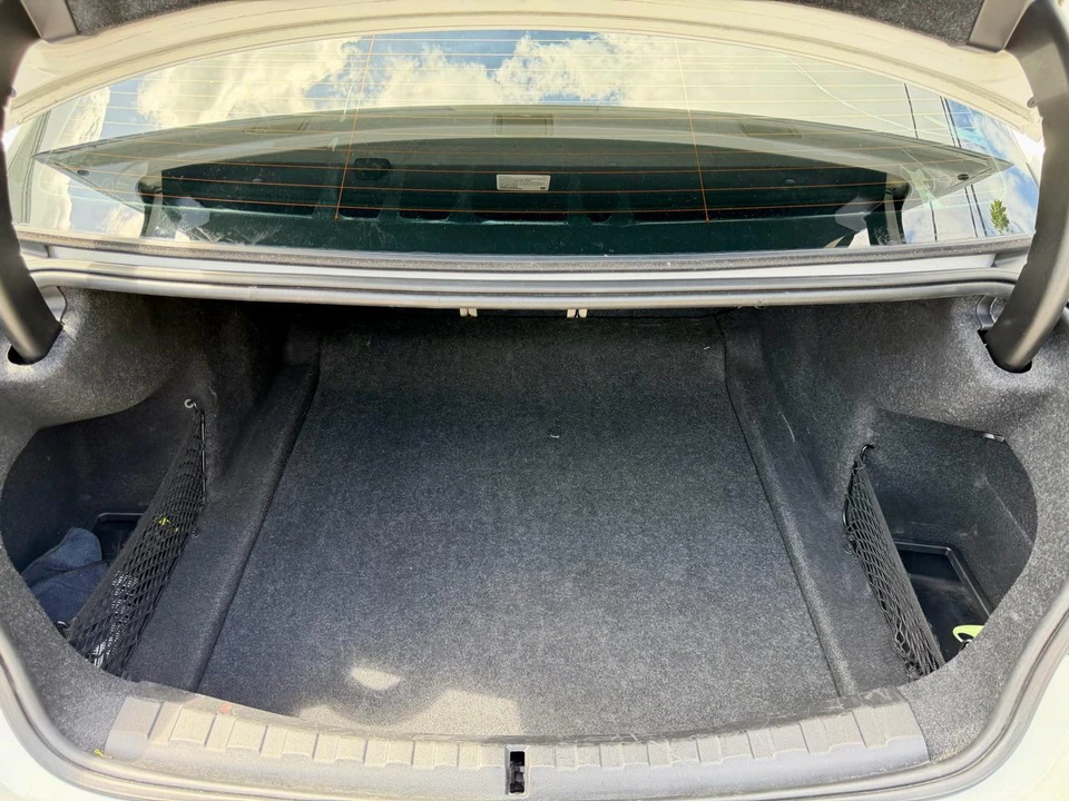 2019 BMW G20 3 Series Sedan - Image 19 of 31