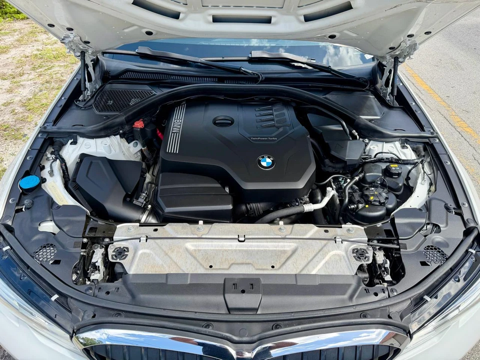 2019 BMW G20 3 Series Sedan - Image 20 of 31