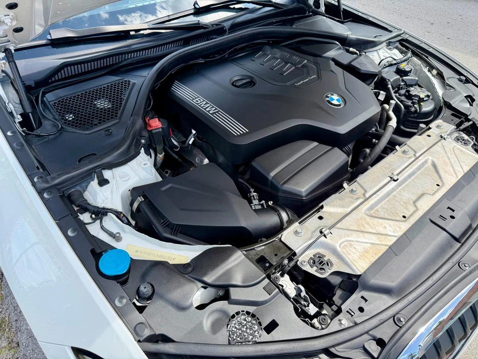 2019 BMW G20 3 Series Sedan - Image 24 of 31