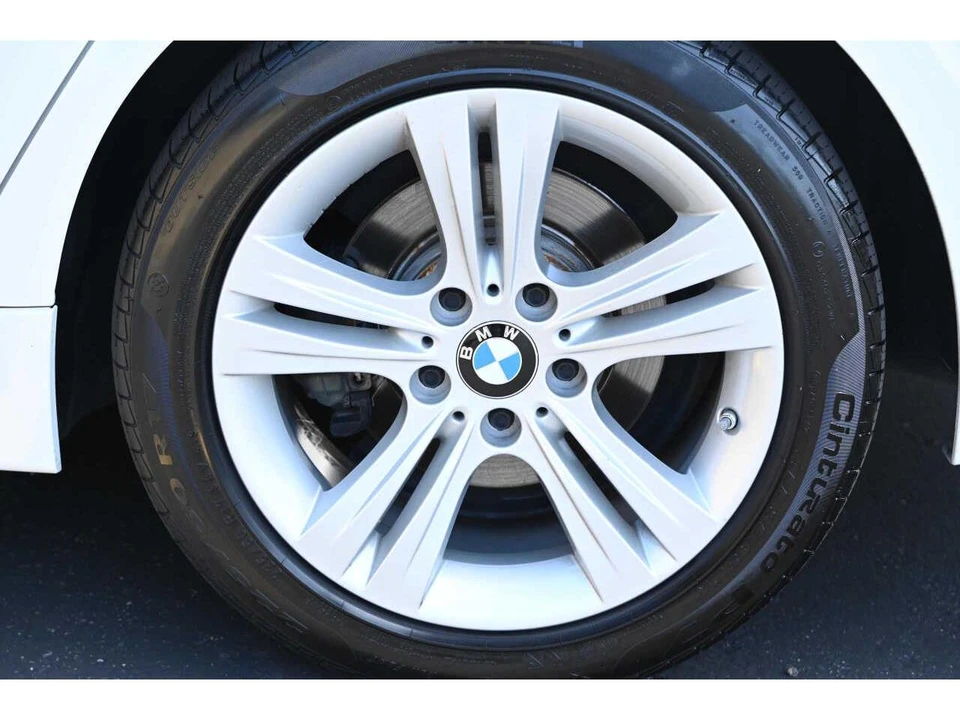 2019 BMW F30 3 Series Sedan - Image 10 of 20
