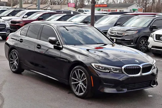 2019 BMW 3 Series 330i Sedan