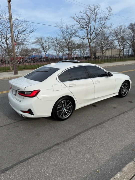 2019 BMW 3 Series - Image 11 of 20