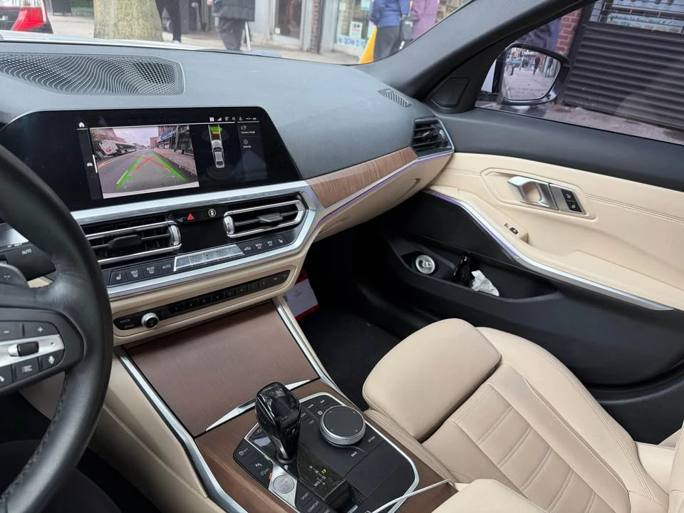 2019 BMW 3 Series - Image 15 of 20