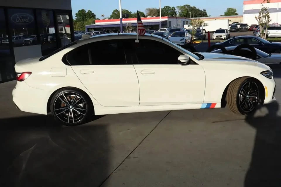 2019 BMW 3 Series - Image 2 of 4